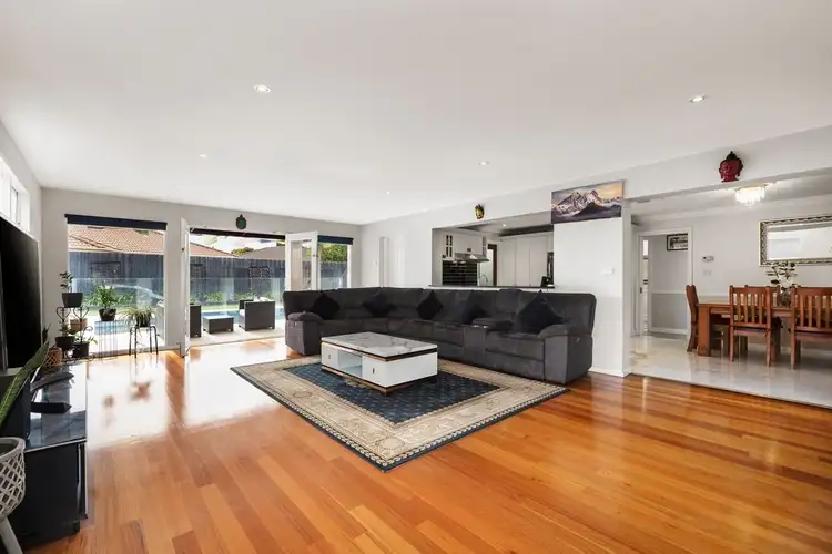 Sixth view of Homely house listing, 10 Addison Way, Roxburgh Park VIC 3064