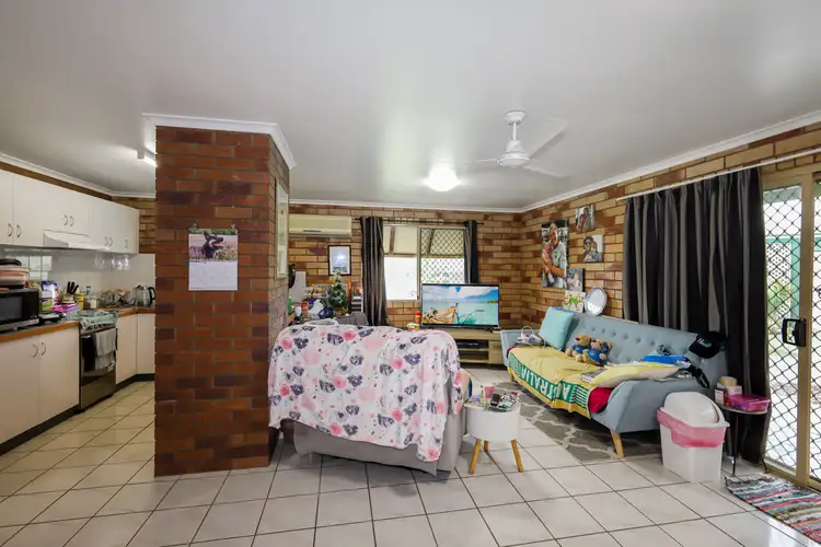 Fifth view of Homely flat listing, 5/5 Campwin Beach Road, Campwin Beach QLD 4737