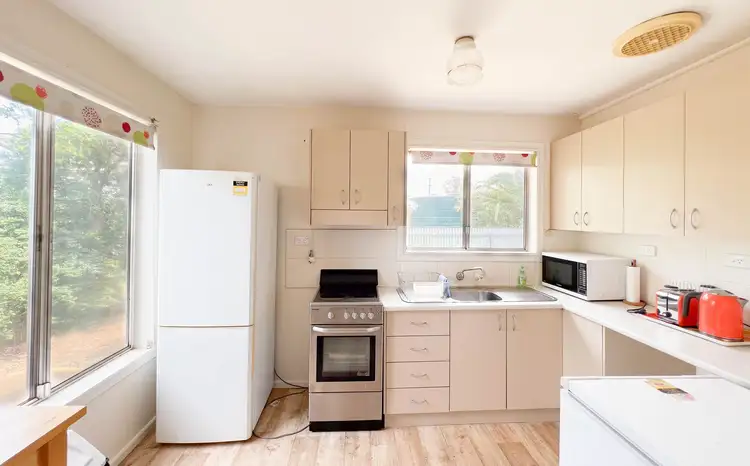 Fourth view of Homely house listing, 17 Caroon Street, Ungarie NSW 2669