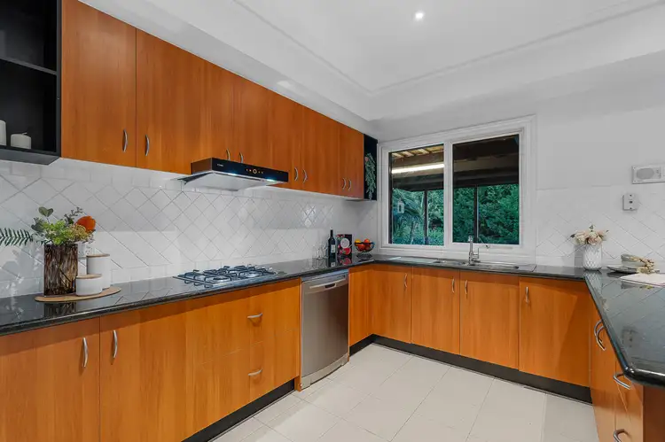 Sixth view of Homely house listing, 4/31 Oliver Road, Templestowe VIC 3106