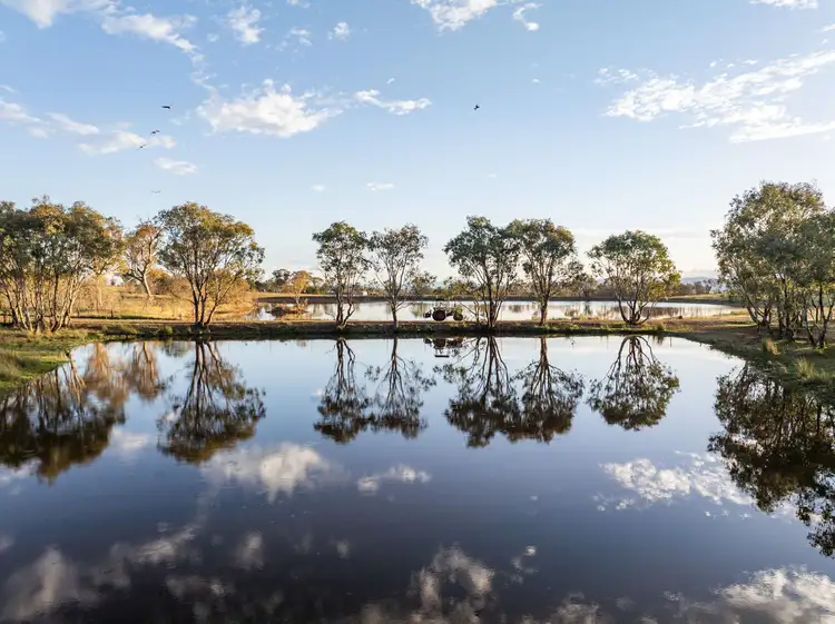 "Harpley Park" 2671 Barton Highway, Jeir NSW 2582