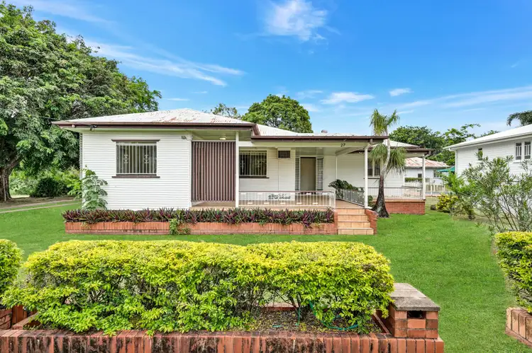 27 Ethel Street, Hyde Park QLD 4812