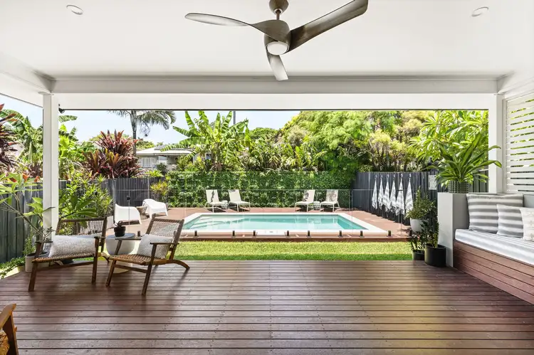 213 Long Street East, Graceville QLD 4075