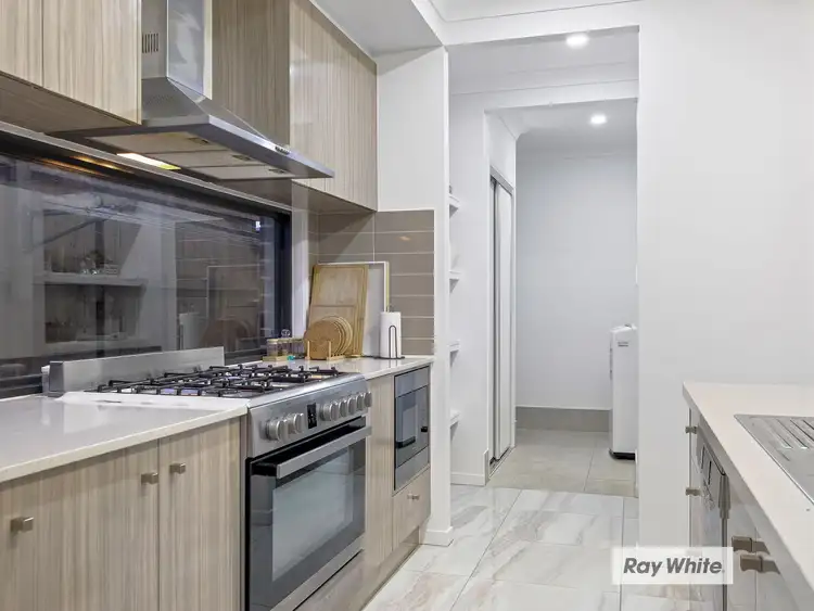 Sixth view of Homely house listing, 75 Hilltop Circuit, Pallara QLD 4110