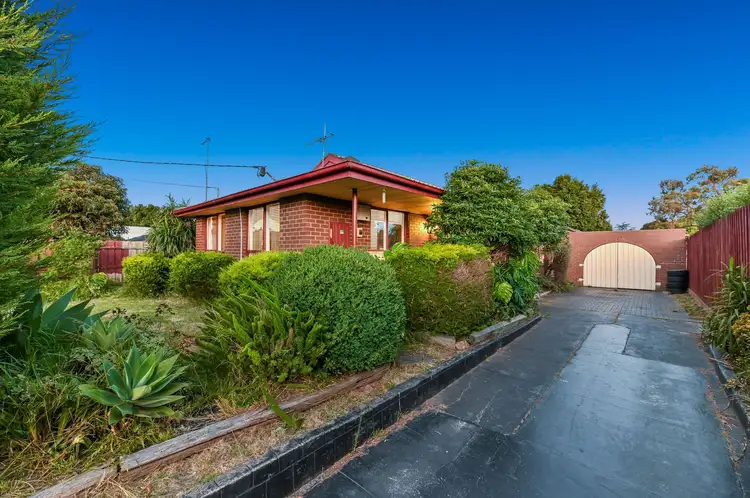 Main view of Homely house listing, 10 Ainsleigh Court, Cranbourne VIC 3977