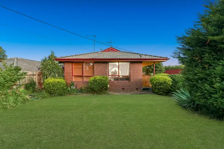 Second view of Homely house listing, 10 Ainsleigh Court, Cranbourne VIC 3977
