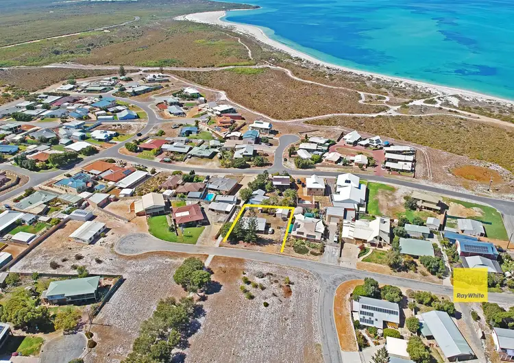 10 Picasso Place, Cervantes WA 6511