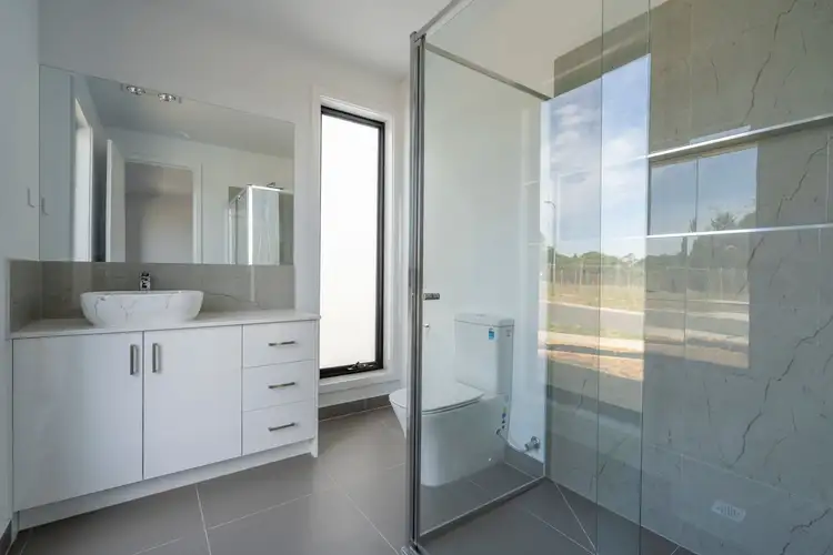 Fifth view of Homely house listing, 17 Royal Spoonbill Loop, Wallan VIC 3756