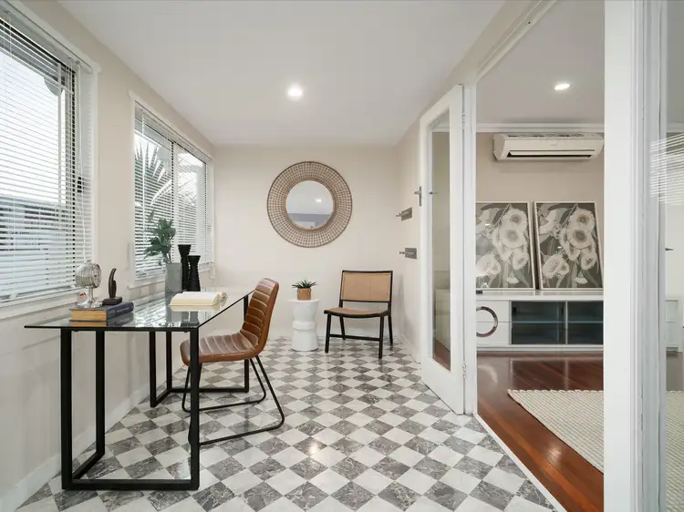 Second view of Homely house listing, 7 Dowrie Street, Upper Mount Gravatt QLD 4122