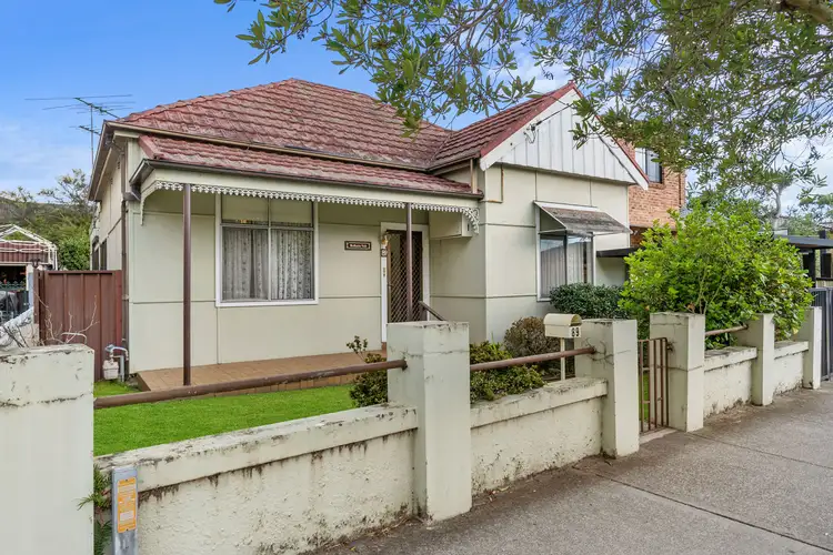 89 Clissold Parade, Campsie NSW 2194
