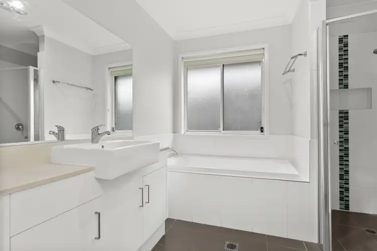 Sixth view of Homely house listing, 19 Wingello Crescent, Tullimbar NSW 2527