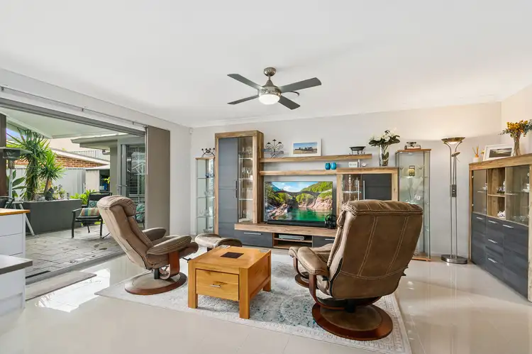 Fifth view of Homely house listing, 16 Cascade Circuit, Albion Park NSW 2527