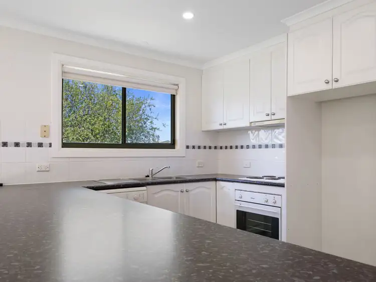 Fourth view of Homely unit listing, 3/9 Merrin Crescent, Wonthaggi VIC 3995