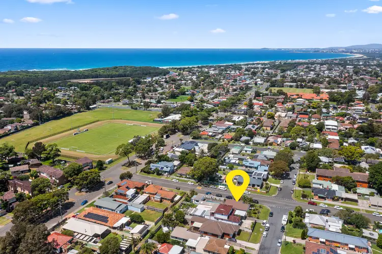 Second view of Homely house listing, 11 Byron Street, Bellambi NSW 2518