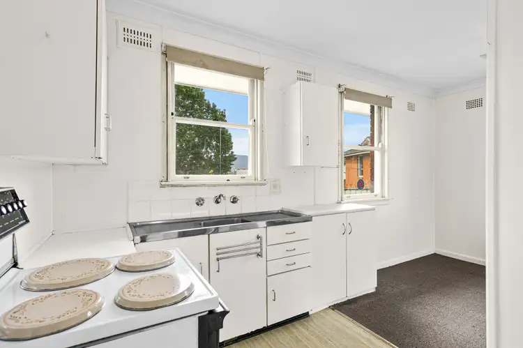 Fifth view of Homely house listing, 24 Galong Crescent, Koonawarra NSW 2530