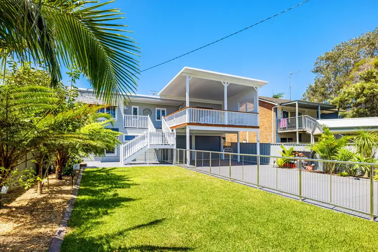 77 Rigney Street, Shoal Bay NSW 2315