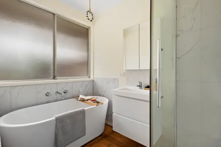 Seventh view of Homely house listing, 4 Sassafras Drive, Frankston VIC 3199