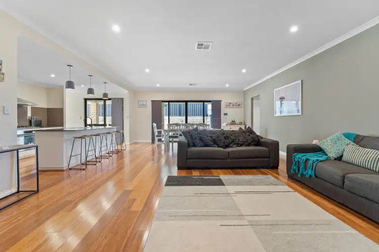 Seventh view of Homely house listing, 14 Bristlebird Approach, Baldivis WA 6171