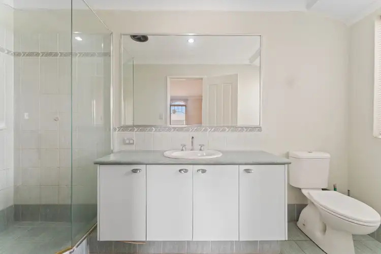 Sixth view of Homely house listing, 10 Mollyhawk Way, Baldivis WA 6171