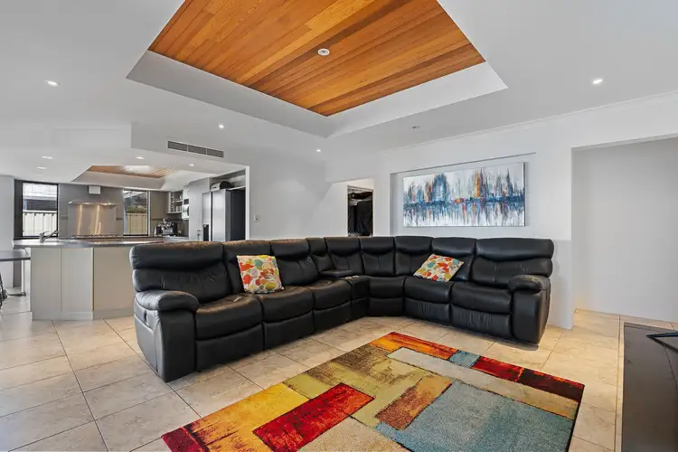 Sixth view of Homely house listing, 10 Bonita Way, Tapping WA 6065