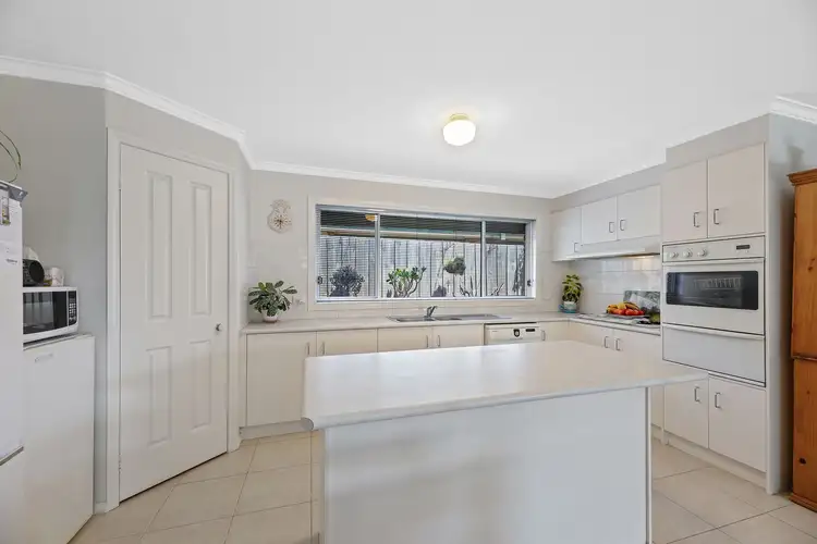 Second view of Homely house listing, 7 Bellevue Drive, Berwick VIC 3806