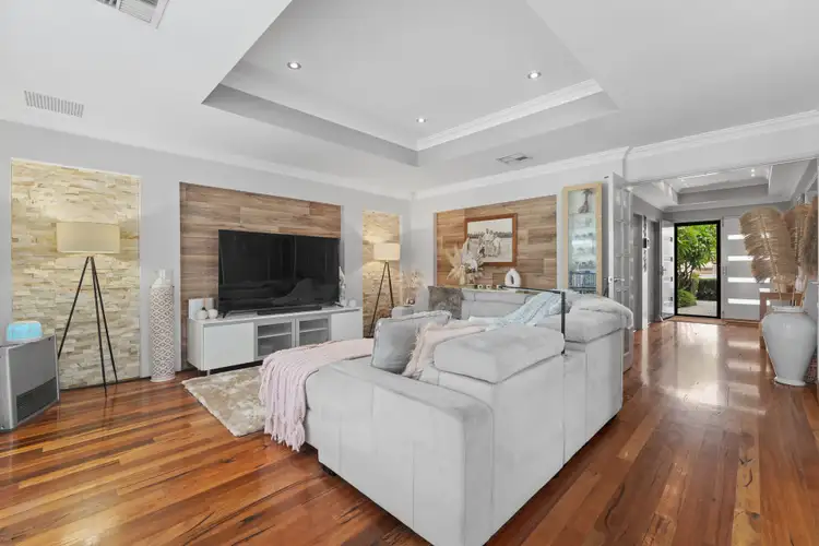 Second view of Homely house listing, 10 Nunweek Turn, Baldivis WA 6171