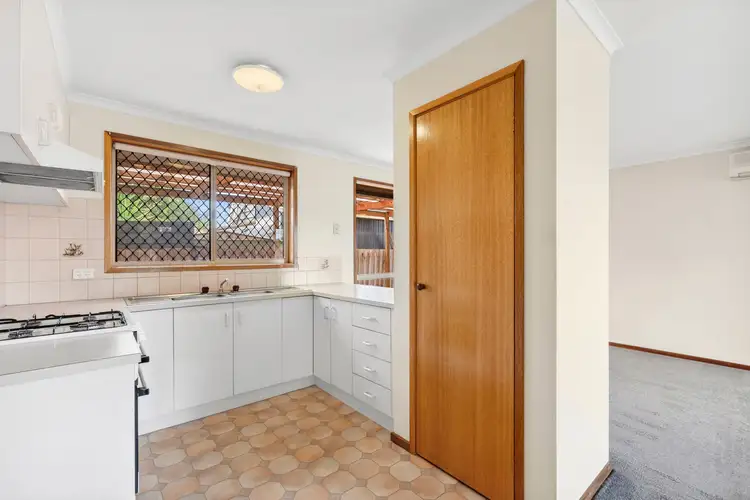 Fourth view of Homely unit listing, 2/2 Castlemaine Court, Corio VIC 3214