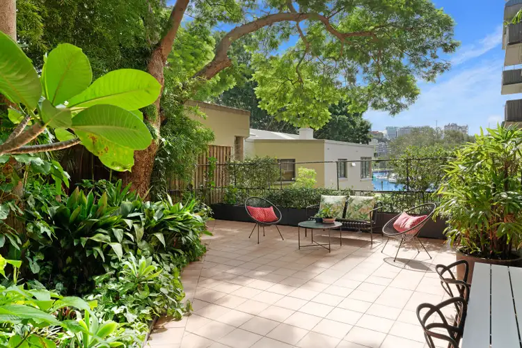 18/22 New Beach Road, Darling Point NSW 2027