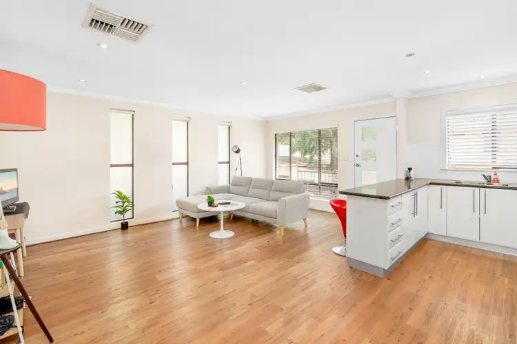 Seventh view of Homely house listing, 1/125 Lake Albert Road, Kooringal NSW 2650
