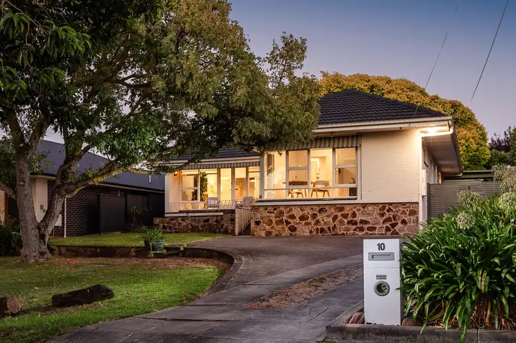 10 Grey Avenue, Beaumont SA 5066