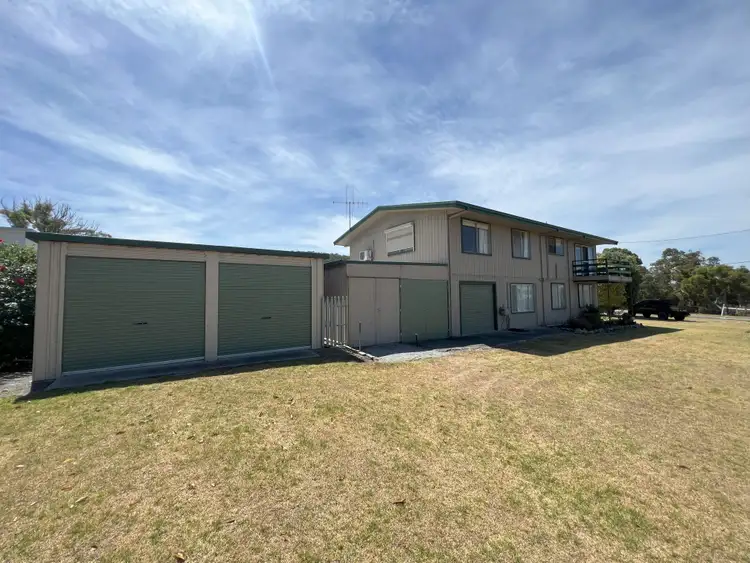 Fourth view of Homely house listing, 8 Iluka Avenue, Ocean Beach WA 6333