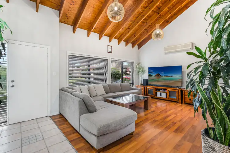 Sixth view of Homely house listing, 2 Bowden Close, Green Valley NSW 2168