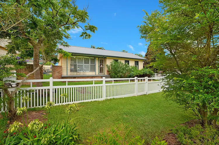 5 Buckingham Close, Thornton NSW 2322