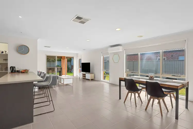 Fifth view of Homely house listing, 33 Mathieson Place, Lara VIC 3212