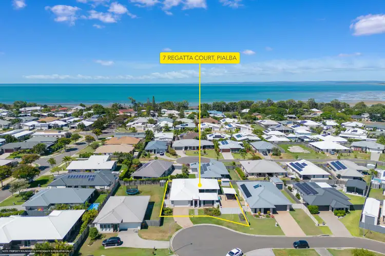 Second view of Homely house listing, 7 Regatta Court, Pialba QLD 4655