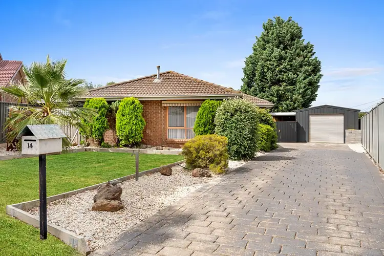 14 Cunningham Close, Darley VIC 3340