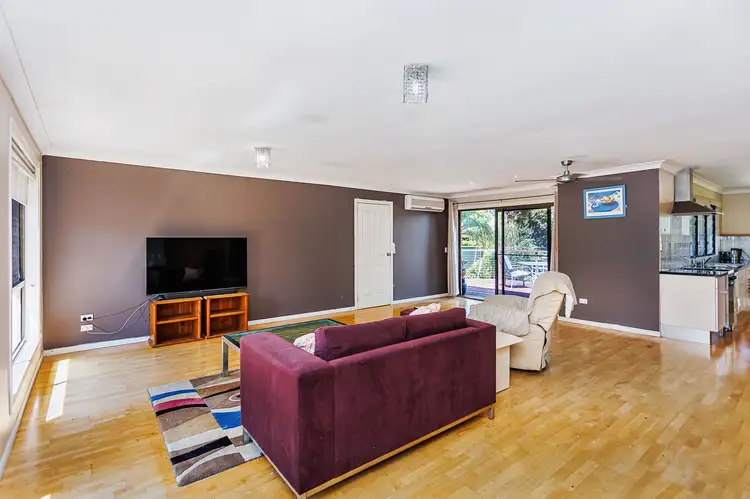 Fourth view of Homely house listing, 4 Lytham Court, Highland Park QLD 4211