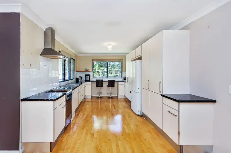 Sixth view of Homely house listing, 4 Lytham Court, Highland Park QLD 4211