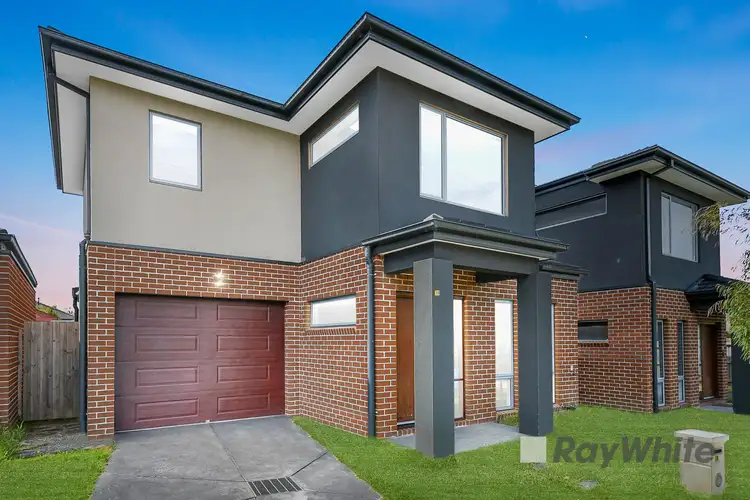 1B The Birches, Doveton VIC 3177