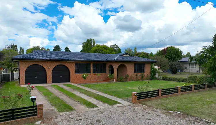 15 Grey Street, Glen Innes NSW 2370