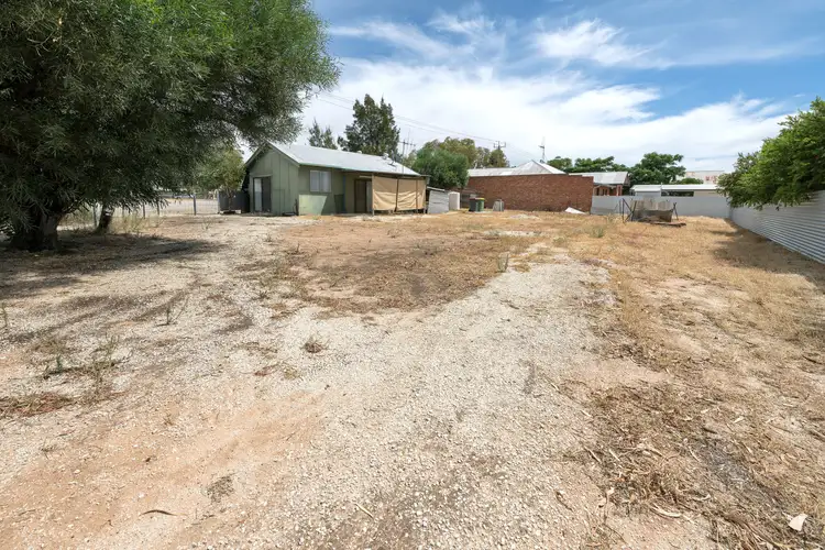1 Woorinen Road, Woorinen South VIC 3588
