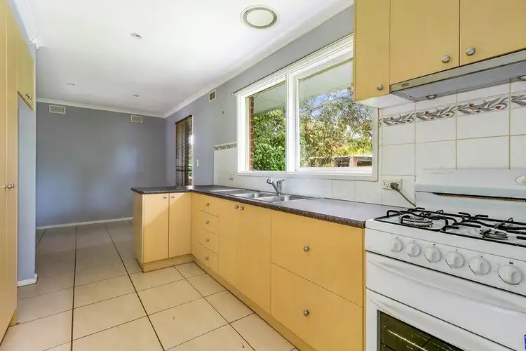 Second view of Homely house listing, 2 Chelsea Court, Wantirna VIC 3152