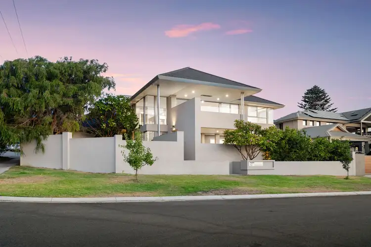 52 Paramatta Road, Doubleview WA 6018