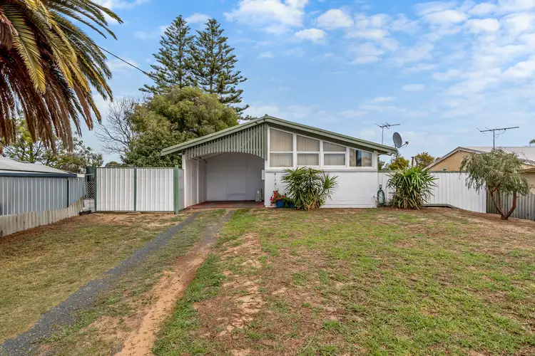 21 McCormick Street, Warnbro WA 6169