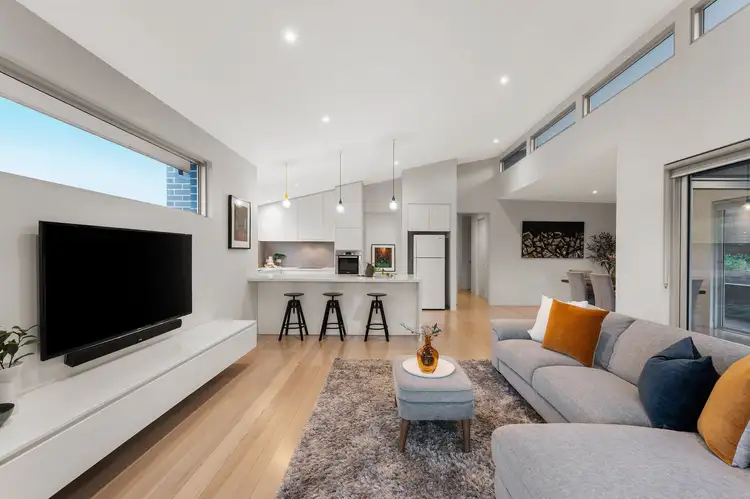 Fifth view of Homely house listing, 6 Kalbar Road, Eltham VIC 3095