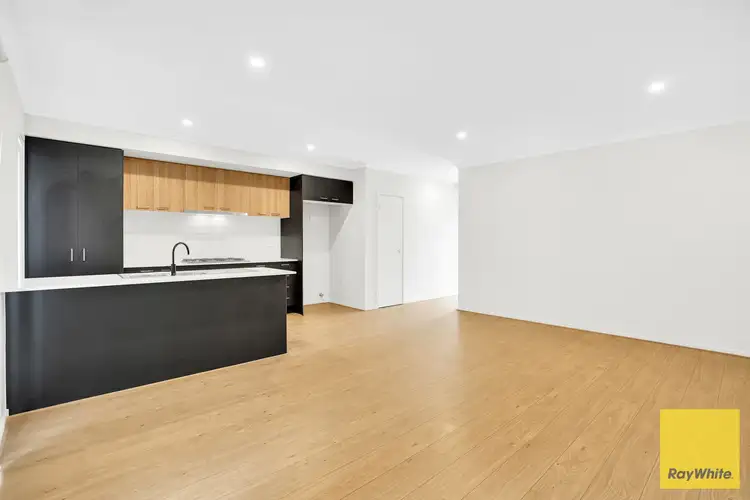Seventh view of Homely house listing, 9 Sunflower Walk, Bonnie Brook VIC 3335