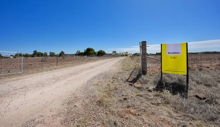 Second view of Homely house listing, 83 Deakin Road, Quorn SA 5433