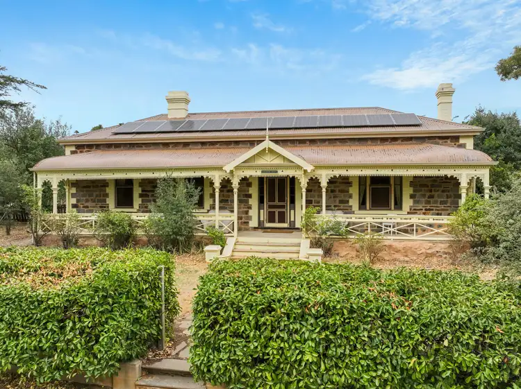 6 Chapel Street, Burra SA 5417