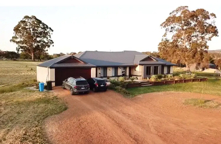 119 Warburton Road, Mount Barker WA 6324
