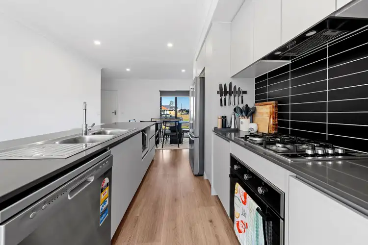 Sixth view of Homely house listing, 30 Saran Crescent, Deanside VIC 3336